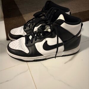 Nike Dunk High Top Black And White Men’s Sneakers